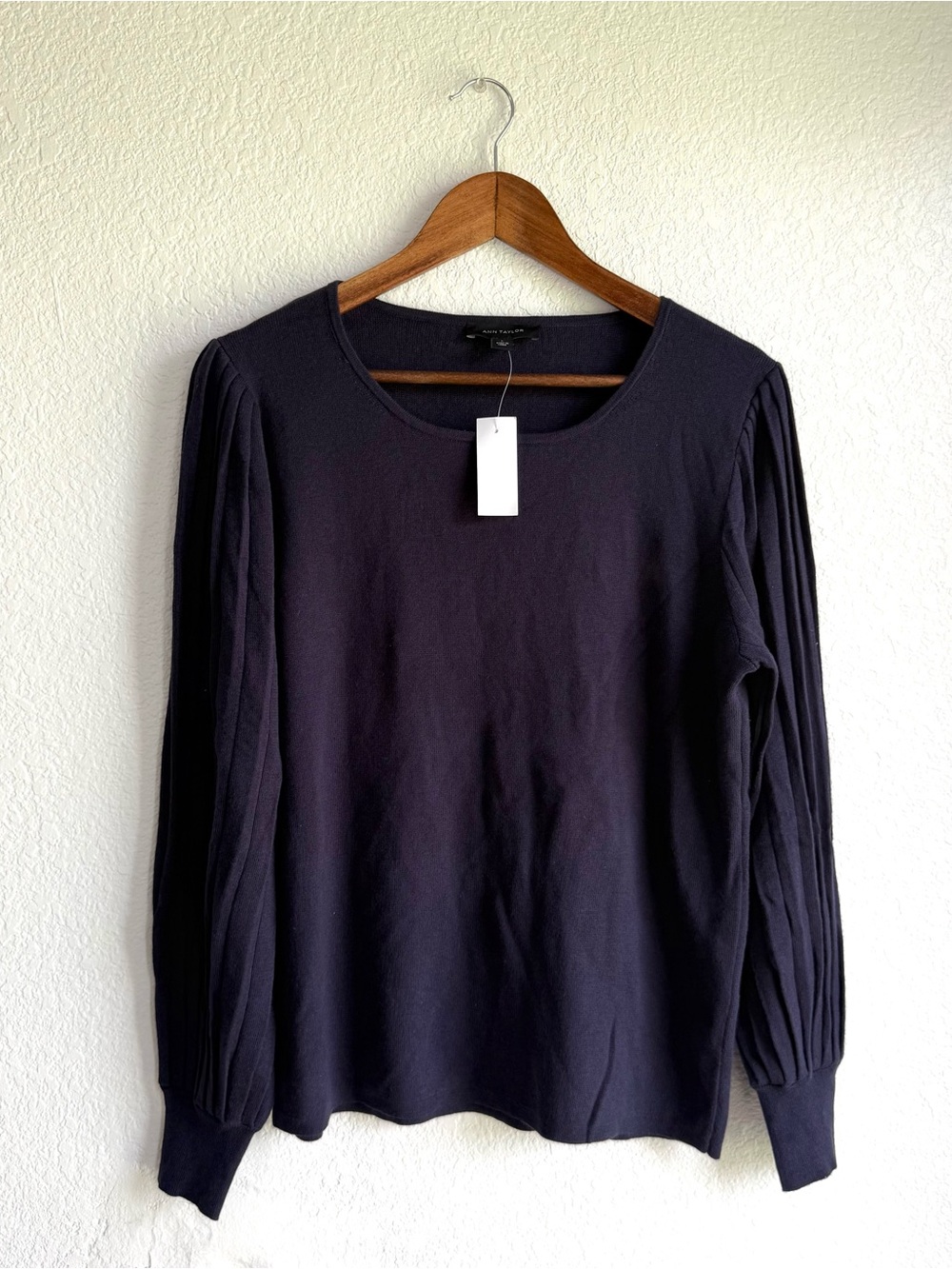 NWT Ann Taylor Womens Sweater Navy Blue Balloon Pleated Sleeves Size Large